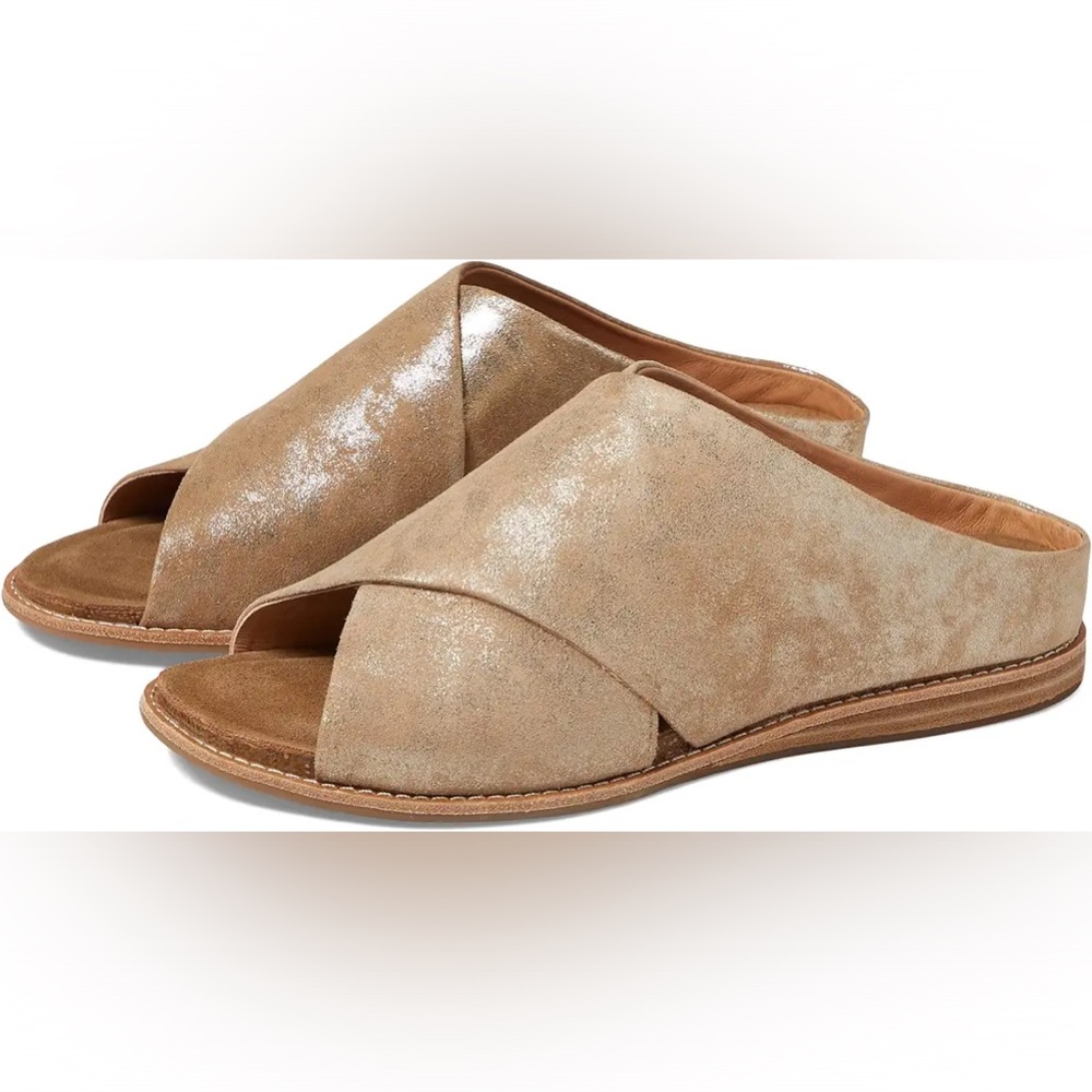 Sofft Bolina crossover slide sandals in ‘Anthracite’